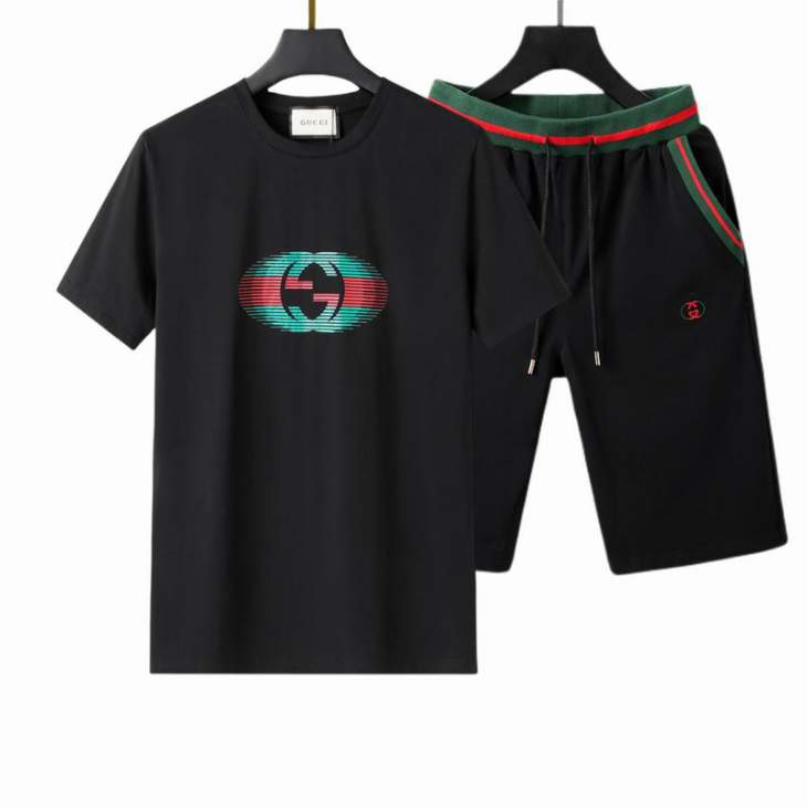Picture of Gucci Shirt Pant Suits _SKUGucciM-3XL26or5321791